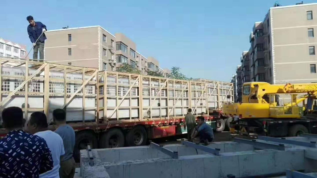 大型酒店日常熱水用什么設備?